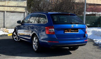 Skoda Octavia Combi full